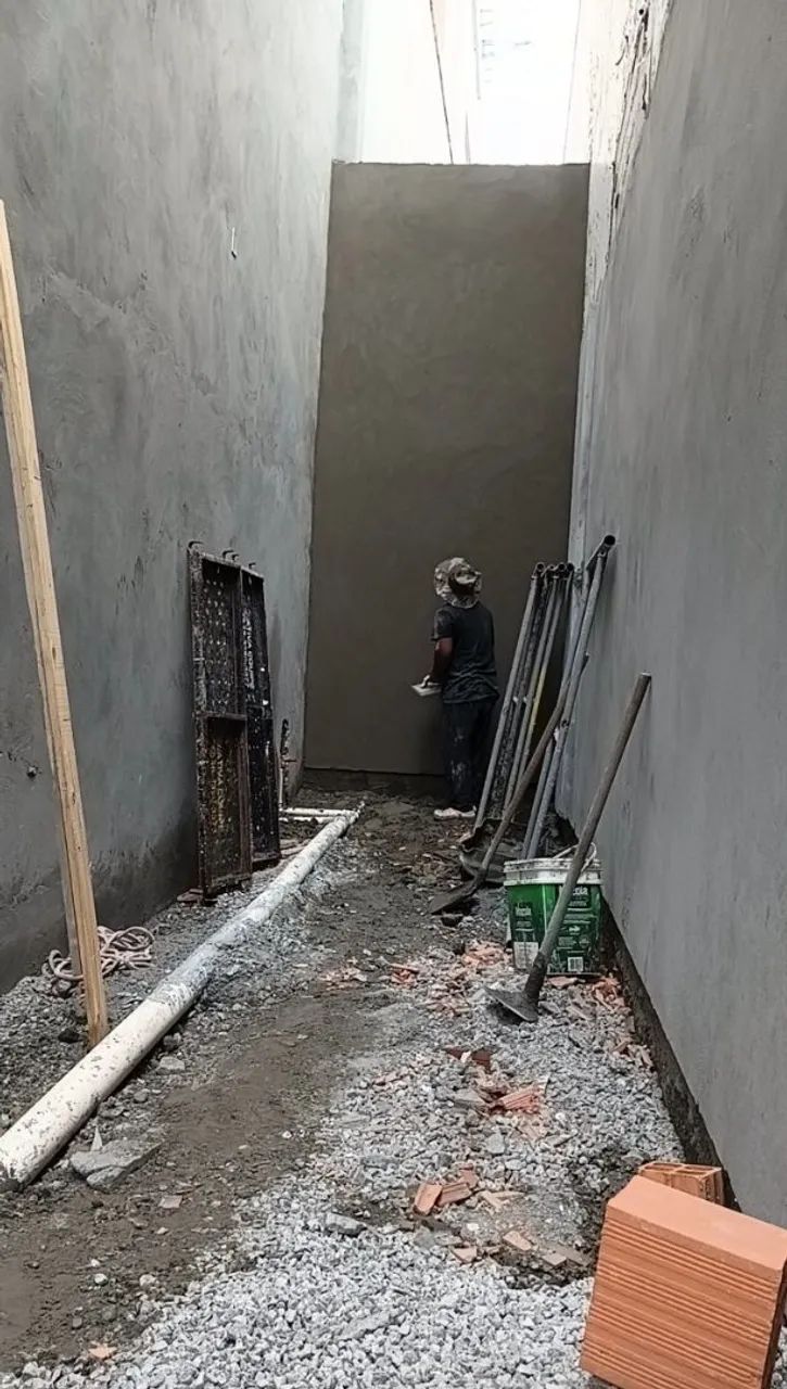 Pedreiro bom, caprichoso e de bom preço.
