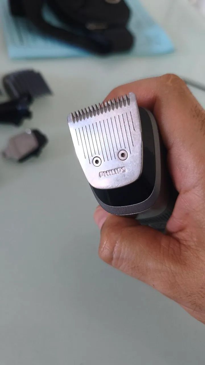Phillips Norelco barbeador corpo e rosto - Foto 4