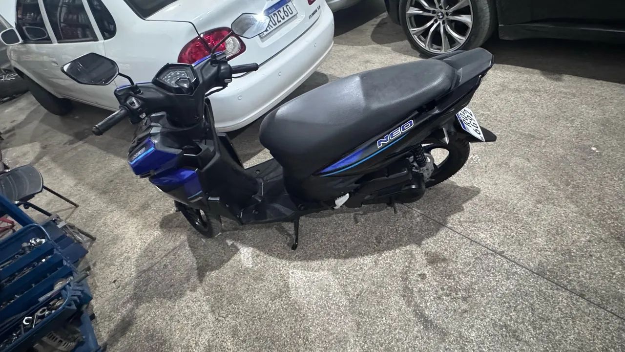 Vendo neo 125 único dono - Foto 2