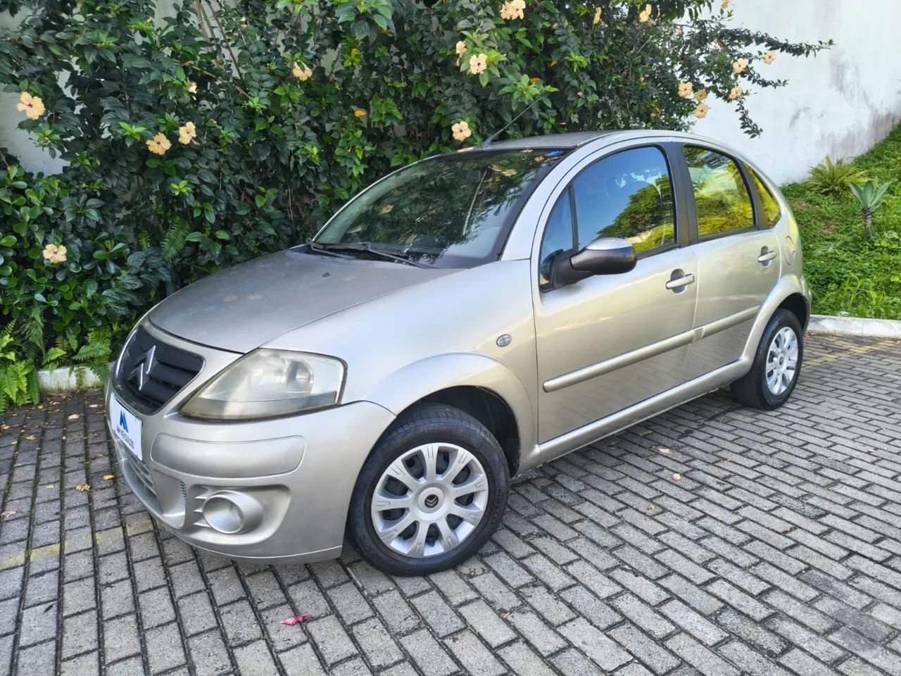 Citroën C3 C3 GLX 1.4/ GLX Sonora 1.4 Flex 8V 5p 2010