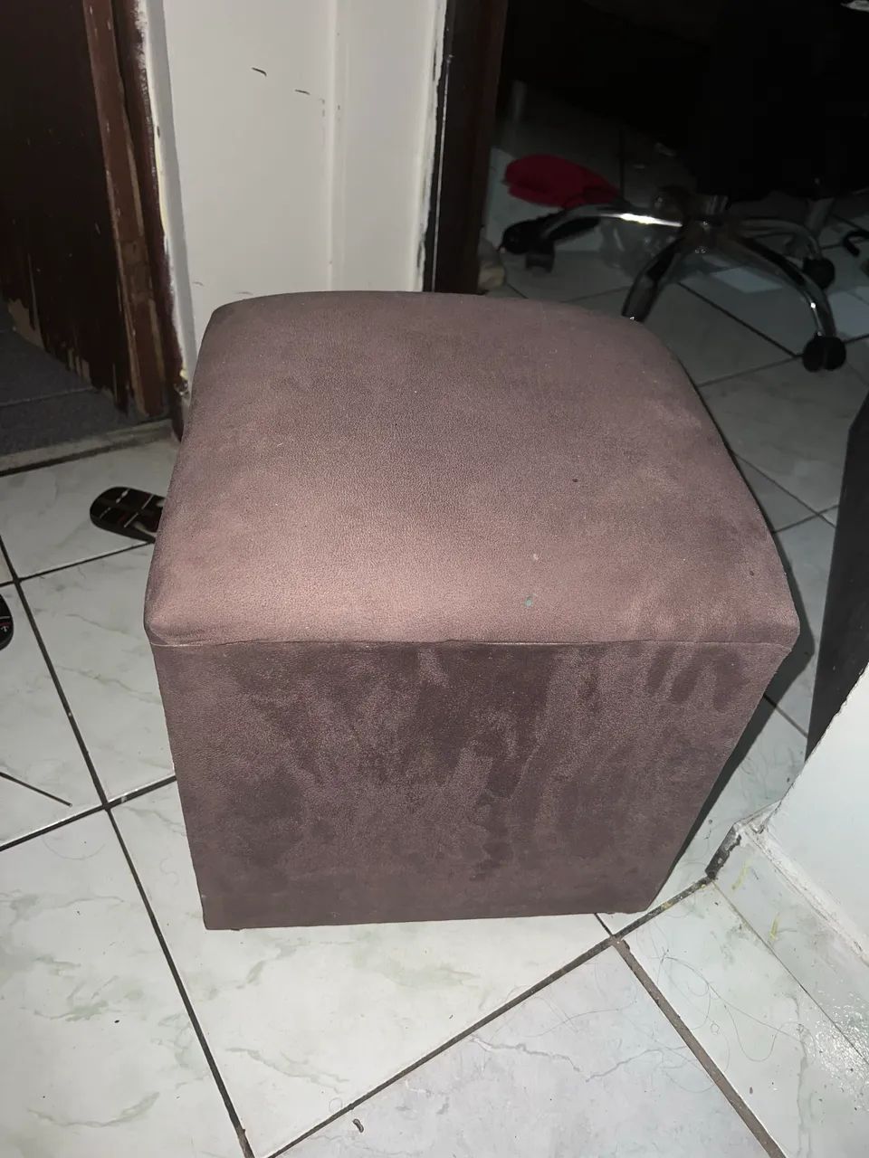 Duas poltronas e um poof  - Foto 5