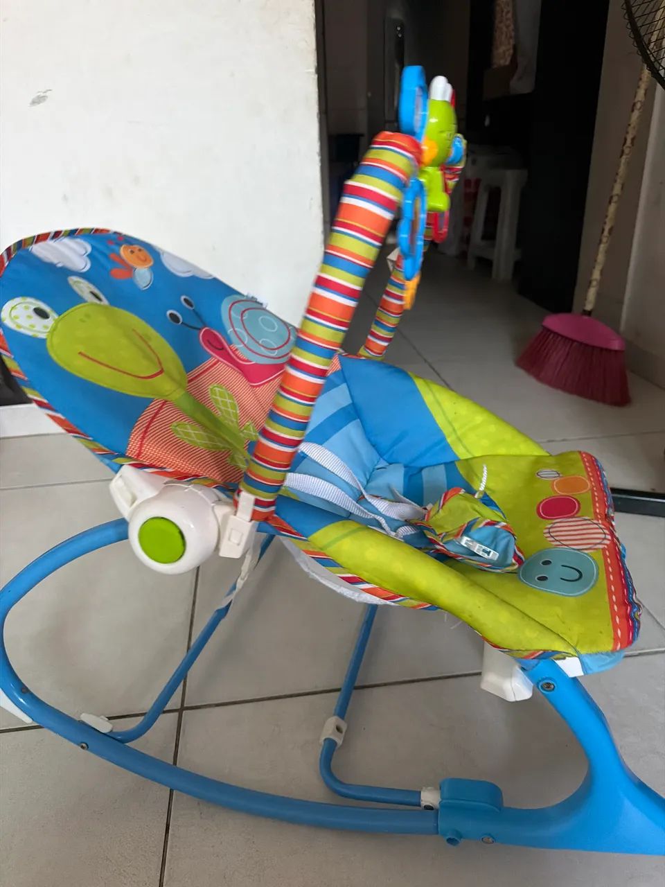 Cadeirinha de descanso musical e vibratória  - Foto 2