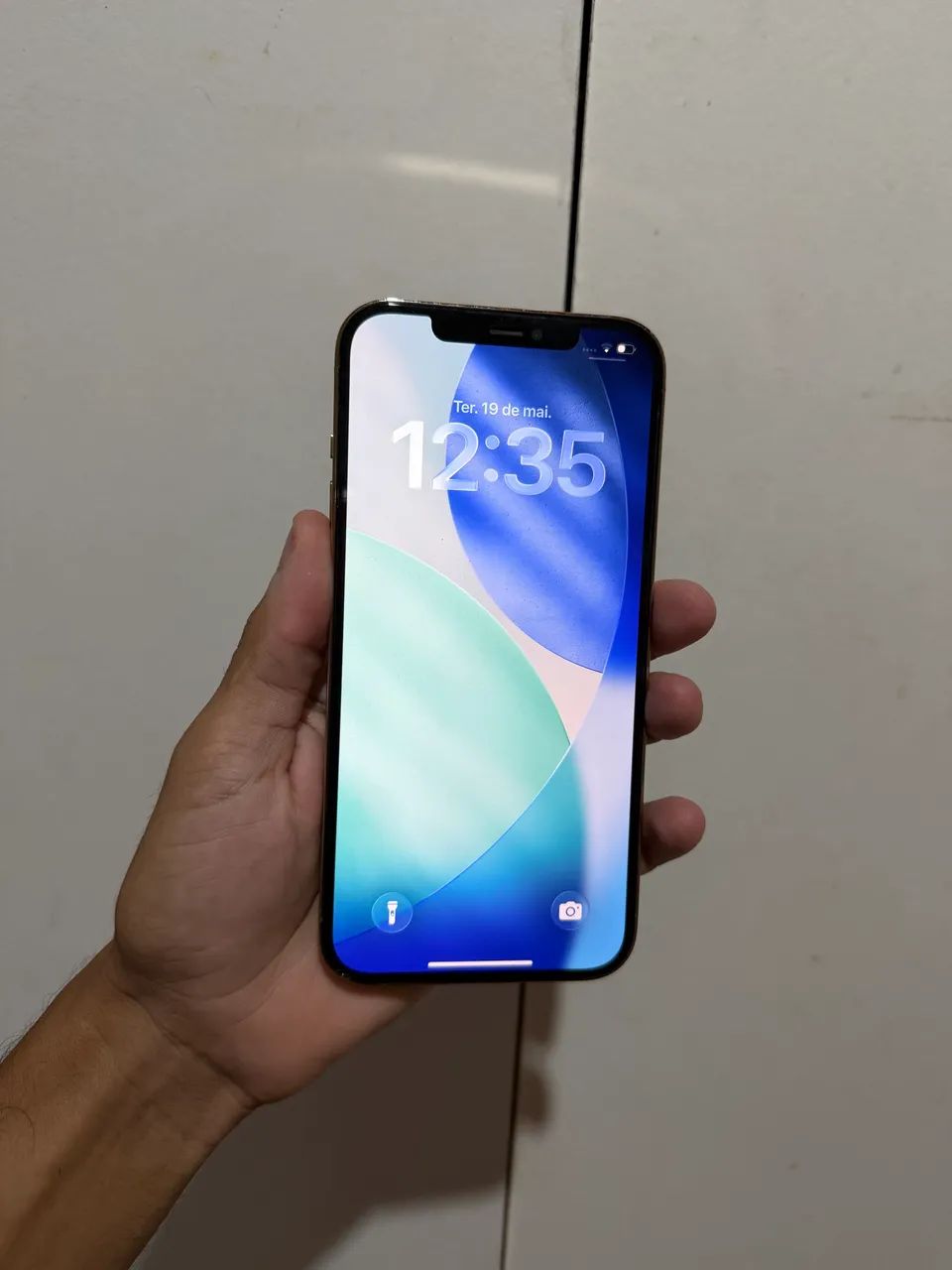 Iphone 12 pro max 128gb zero muito novo - Celulares e Smartphones