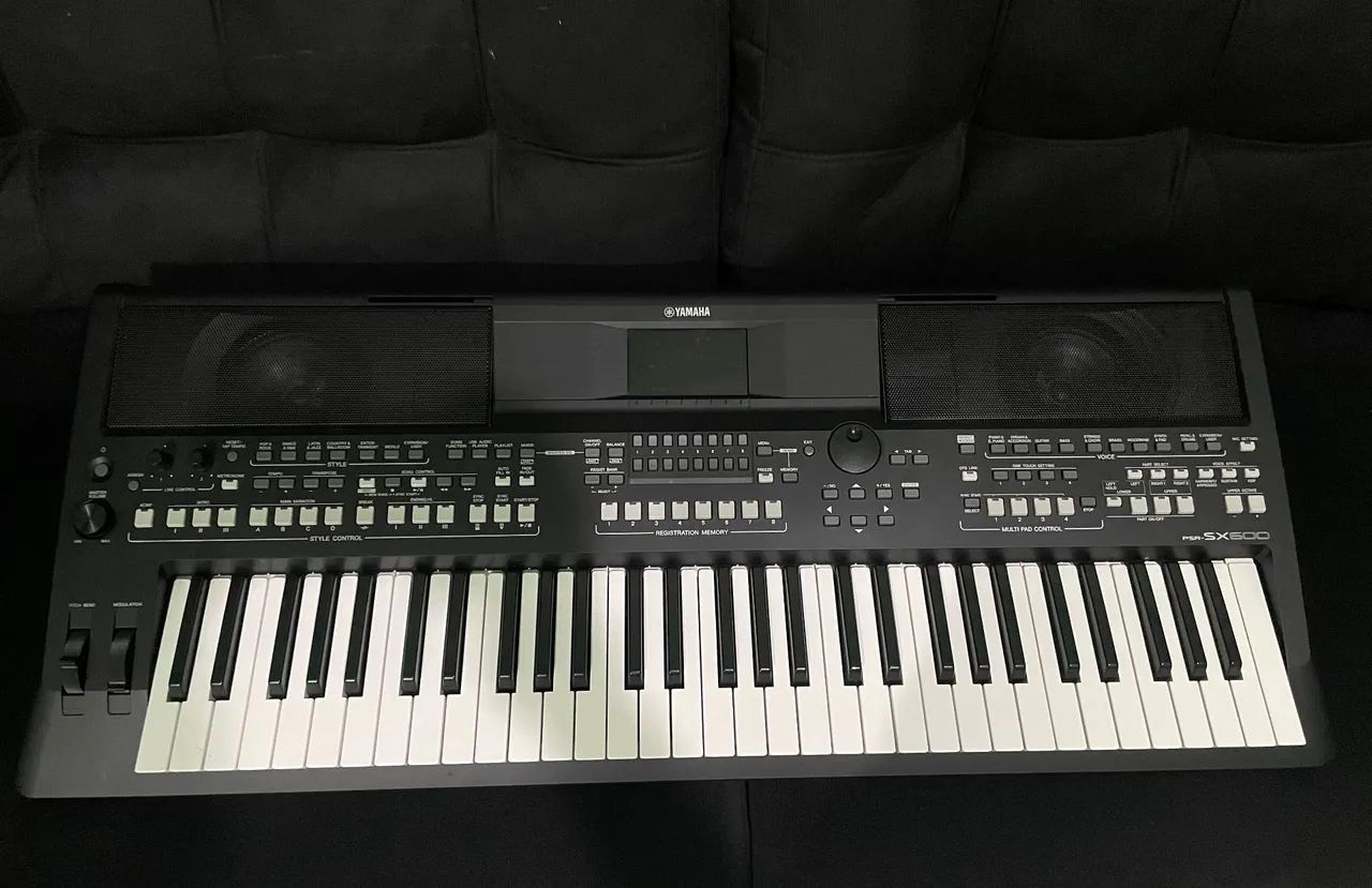 Teclado yamaha sx600  - Foto 3