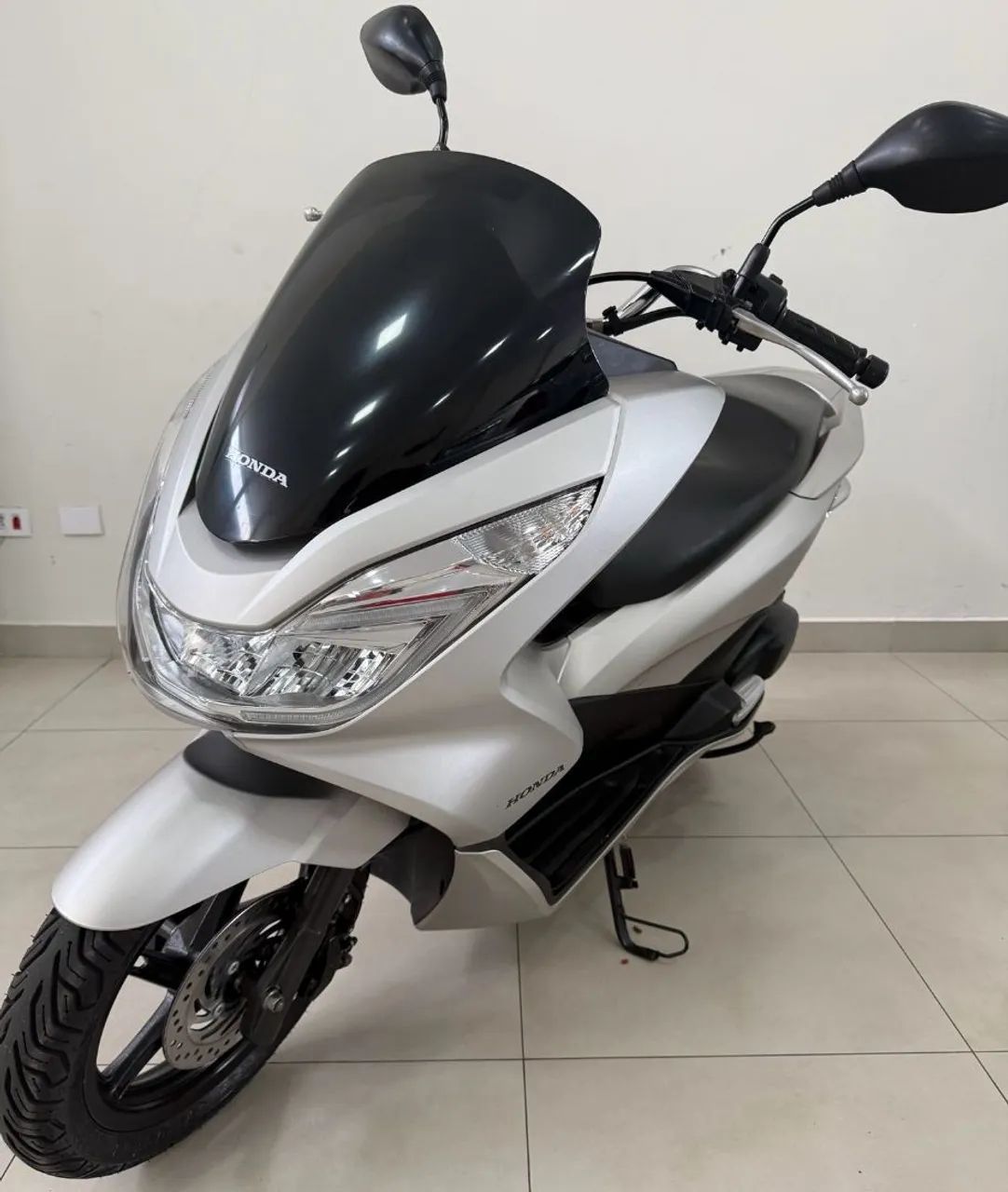 HONDA PCX AUT IMPERDÍVEL  - Foto 3
