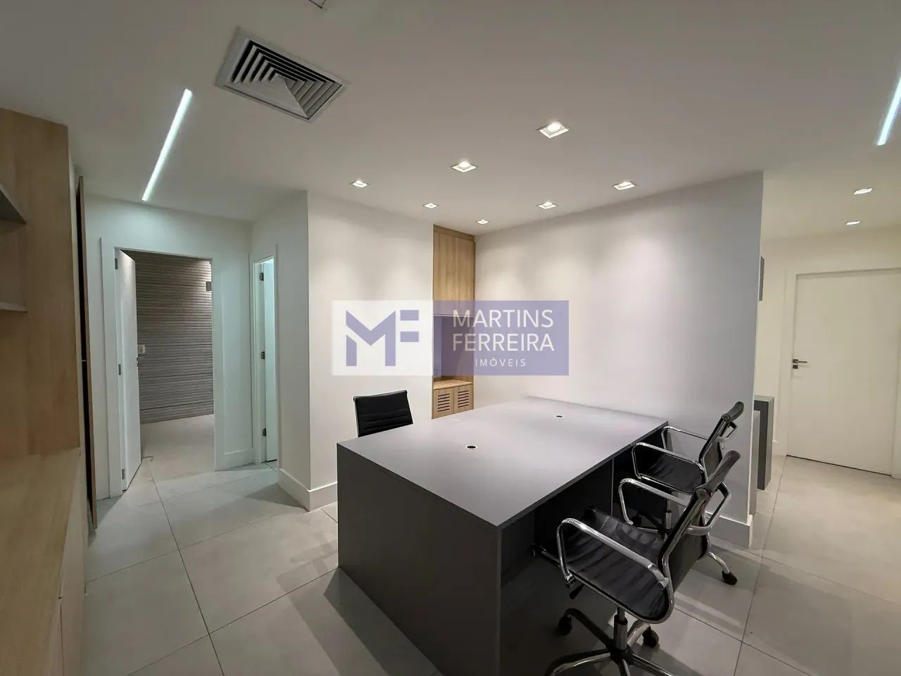 Sala Comercial Reformada na Barra Olímpica  80m² | 2 Vagas de Garagem - Foto 5
