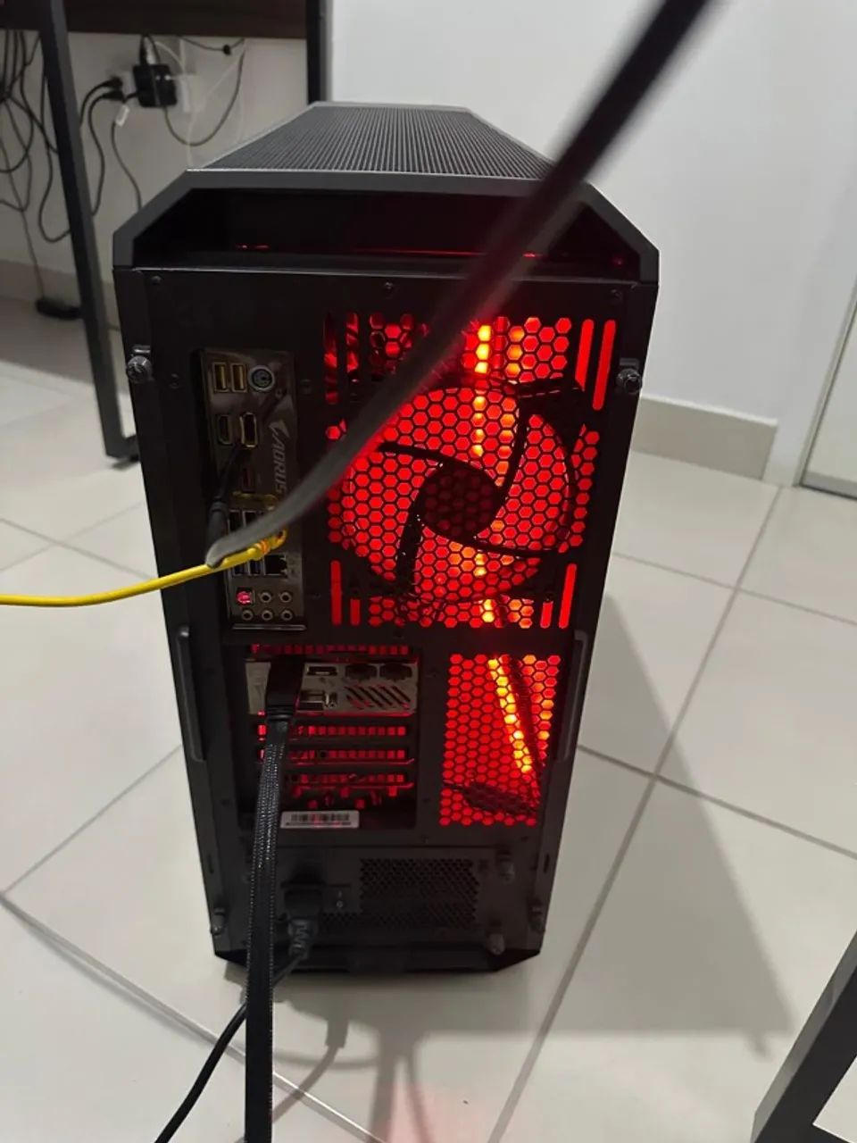 自作ゲーミングPC/Core i7-7700/16G/GTX1660Super 自作ゲーミングPC/Core i7-7700/16G/GTX1660Super/モンハンワイルズ