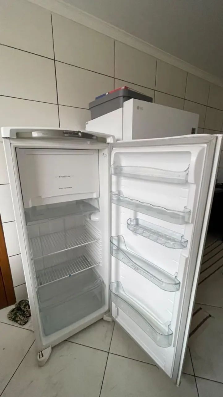 geladeira Consul facilite 300 l - Foto 3