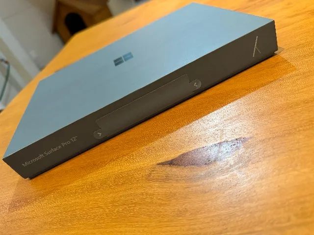 Microsoft Surface Pro 12? Snapdragon X Plus 16GB 512GB WIFI NOVO