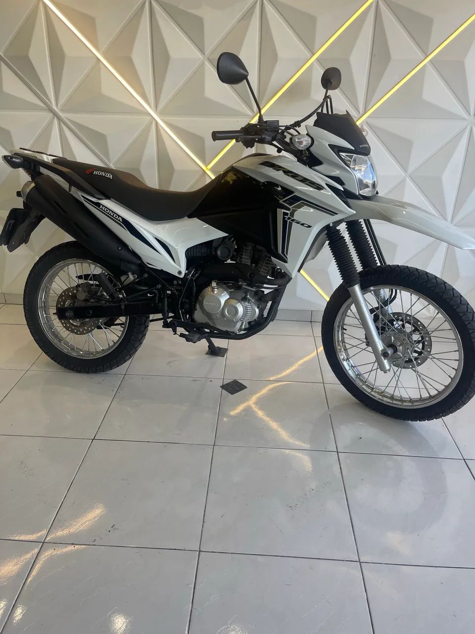 Honda Bros 160 ESDD