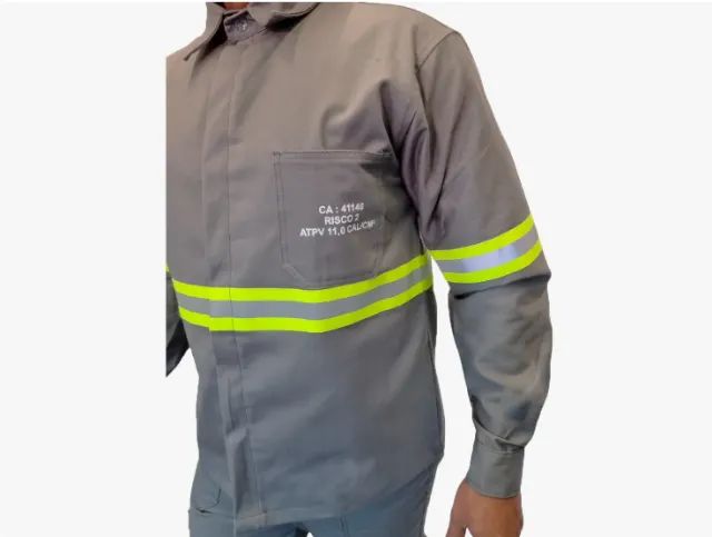 Uniforme Eletricista Risco 2 Nr10 Antichamas C/refletivo Cinza GG - Foto 3
