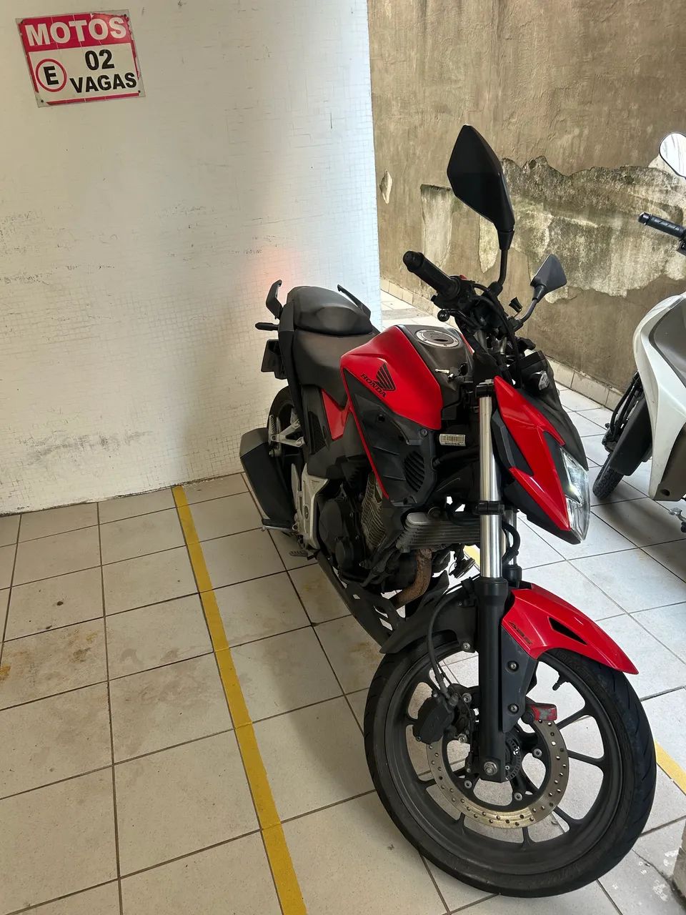 Honda CB 300F ABS - Foto 2
