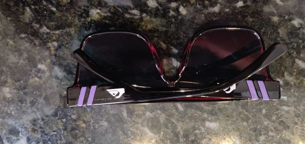 Óculos de sol Quiksilver lentes espelhadas em vermelho - Foto 3