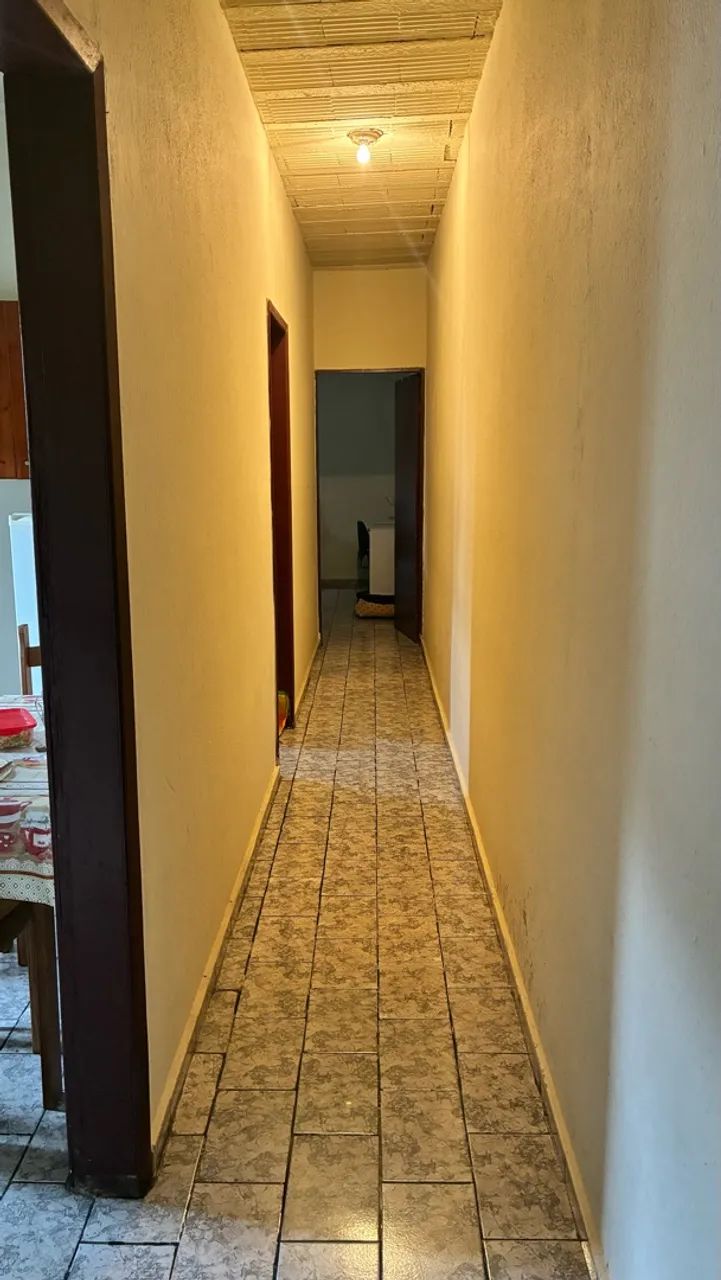 Vendo casa espaçosa com 2 quartos  - Foto 2