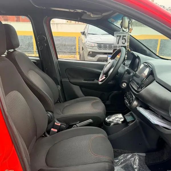 Fiat Uno Sporting Dualogic 1.4 EVO Flex 8V 4P 2015 - Foto 4