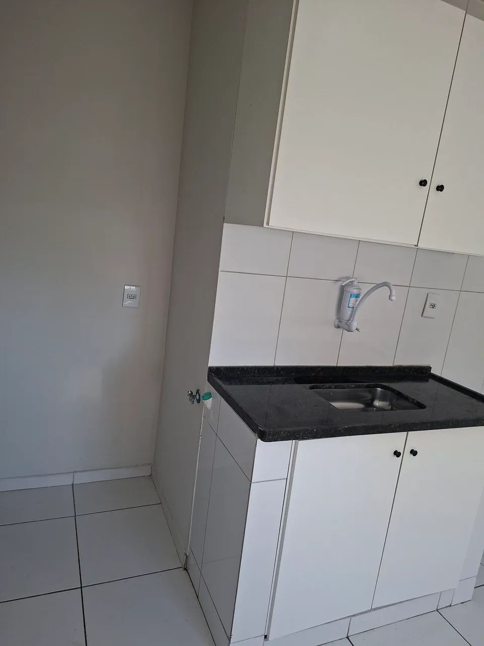 Alugo um flat em jardim camburi - Foto 4