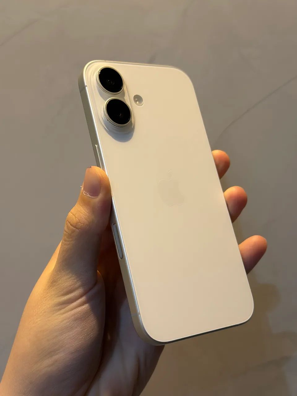 iPhone 16 | 128GB 