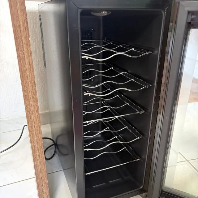 Adega para vinhos com Móvel projetado - Foto 5