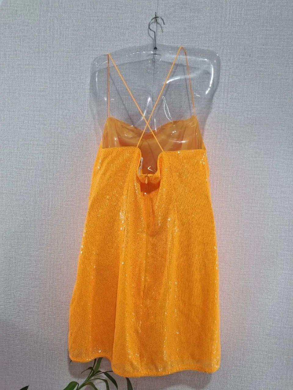 VESTIDO DE PAETE LARANJA PLUS SIZE CEA - Foto 3