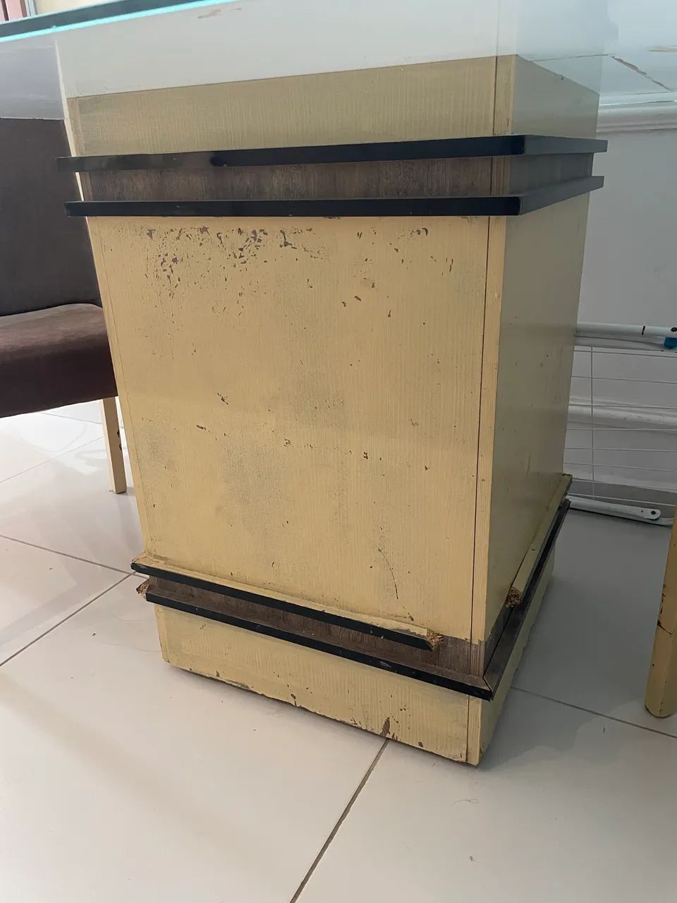 MESA COM 4 cadeiras65204505021313123