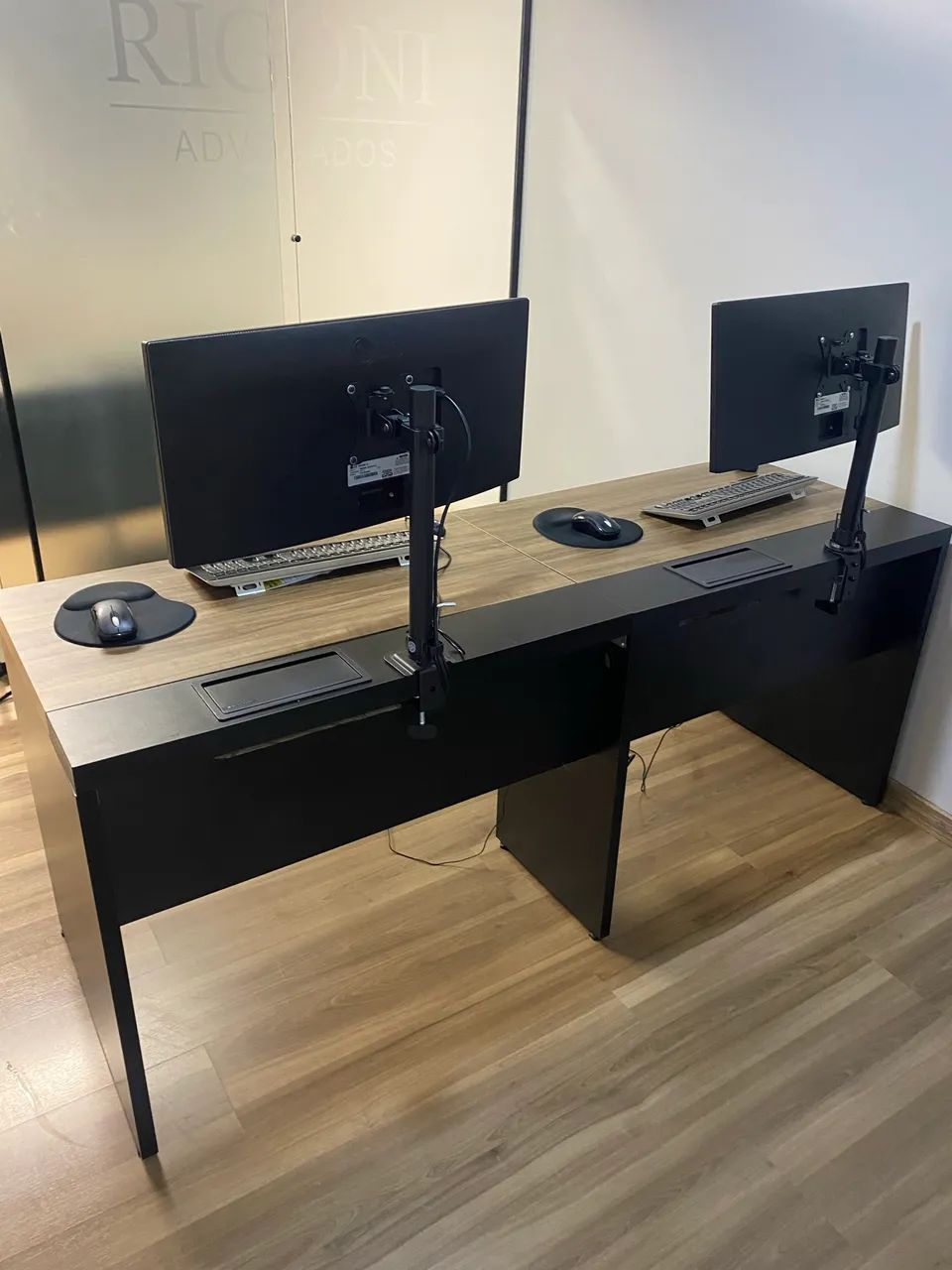 Mesa escrivaninha recepção  - Foto 3