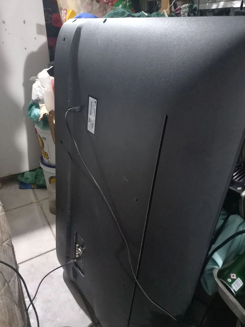 Tv LG 49, tela apagada.  - Foto 4