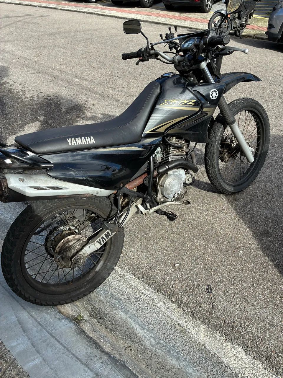 XTZ 125E 2011/2012 - Foto 4