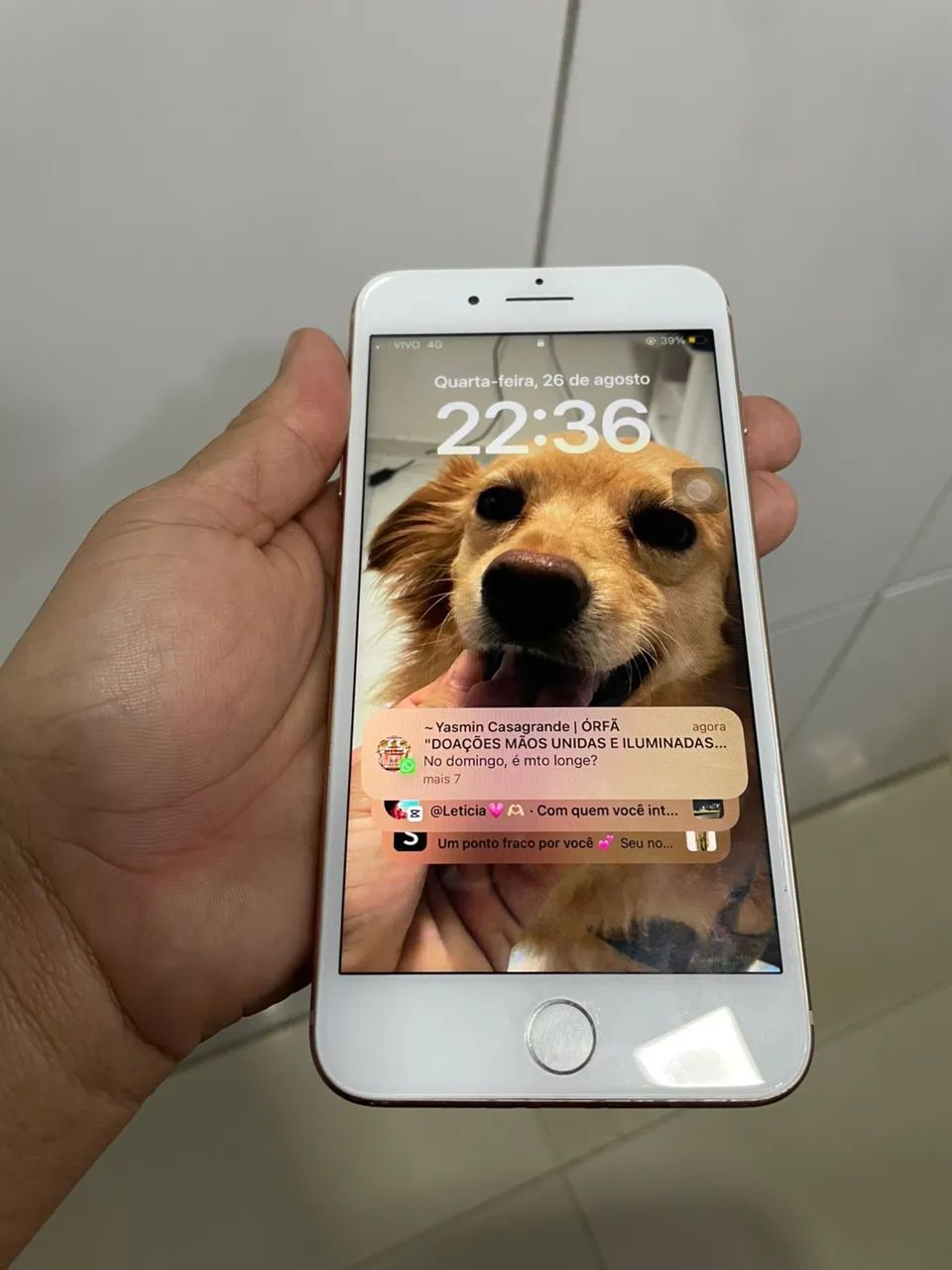 IPHONE 8 PLUS - MUITO CONSERVADO  - Foto 3