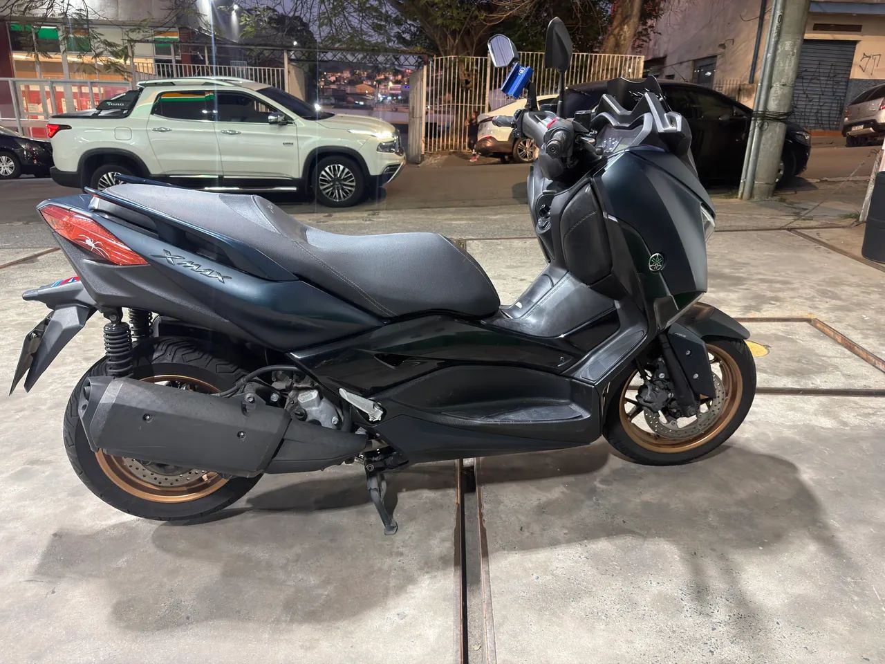 Xmax verde 2023  - Foto 3