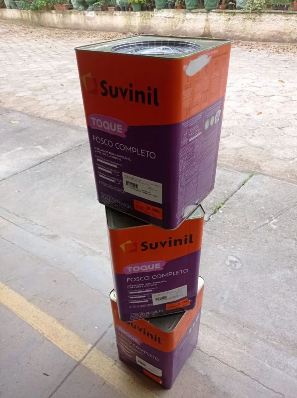 TINTA PREMIUM COR CINZA ELEFANTE 450,00 CADA