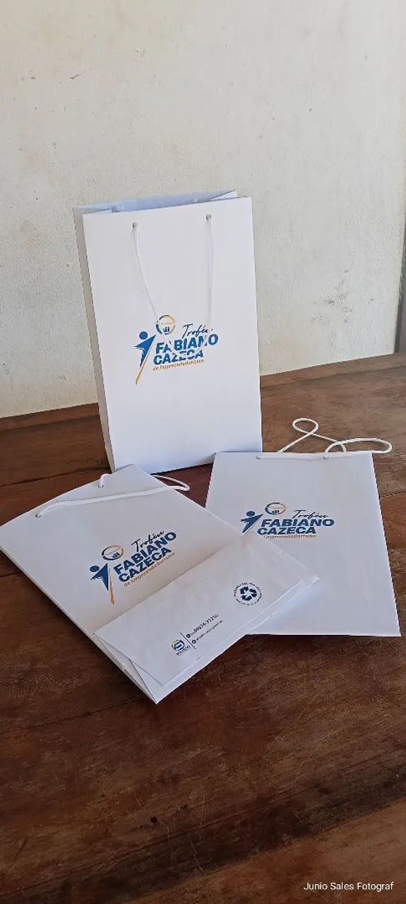 Sacolas personalizadas