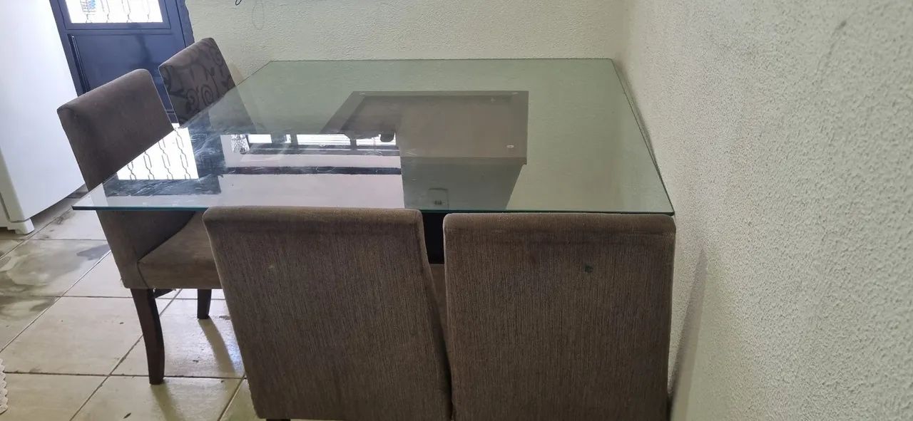 Mesa com 4 cadeiras - Foto 2