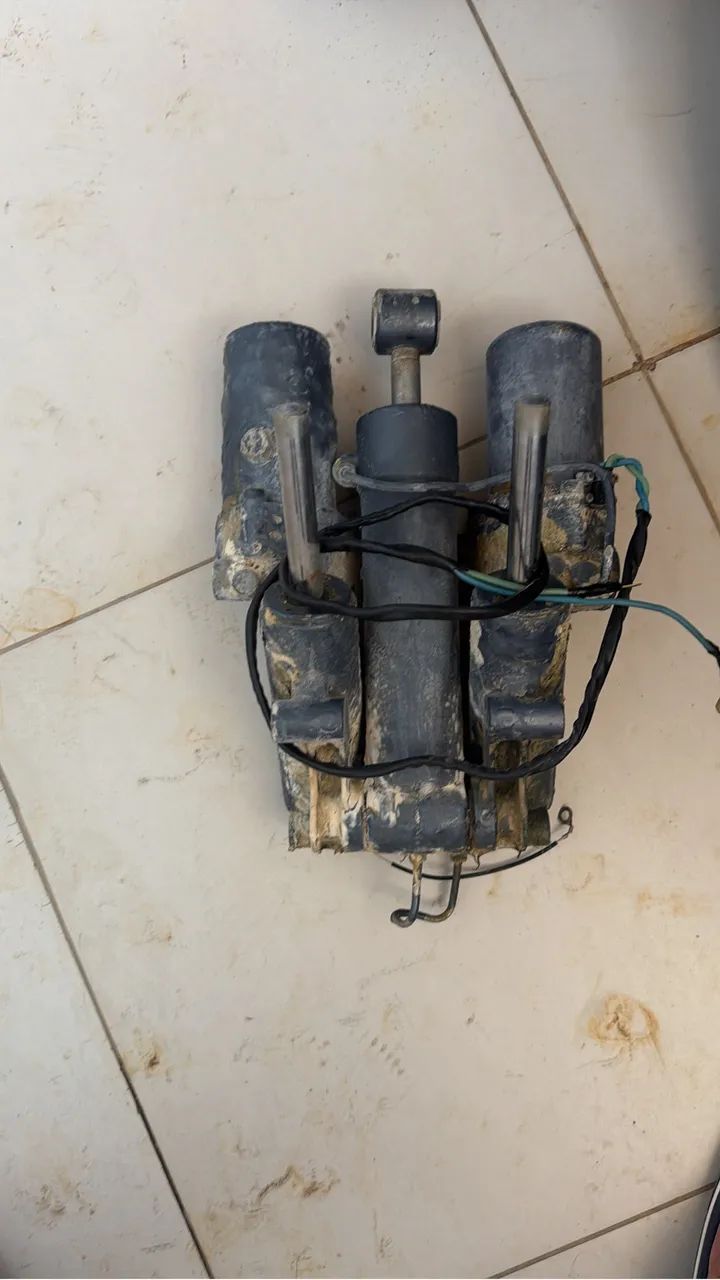 Power trim Yamaha 