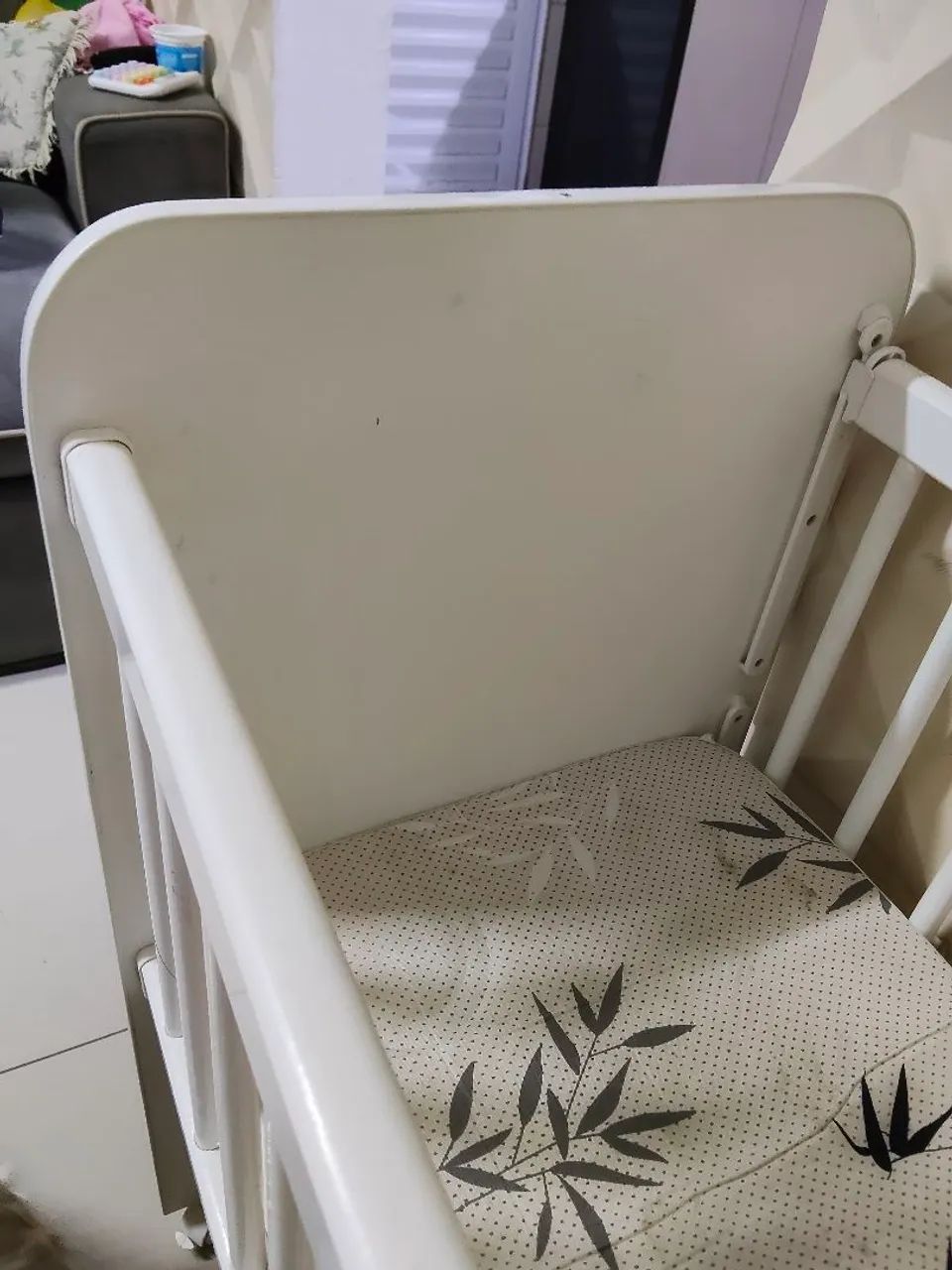 Mini berço com colchão - Foto 4