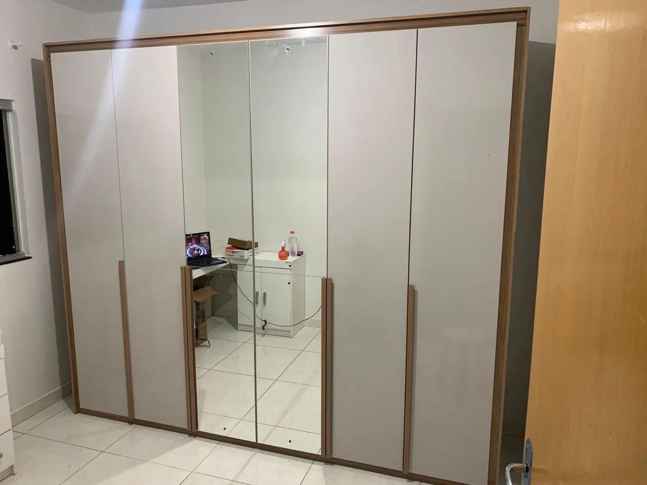 Guarda Roupa Casal com Espelho 6 Portas 6 Gavetas Imperatore Rovere Naturale/Off White