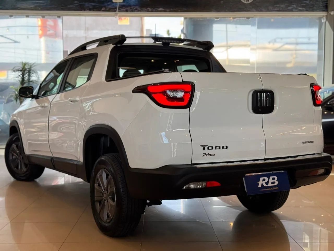 Fiat Toro Freedom 1.8 16V Flex Aut. 2020 - Foto 2