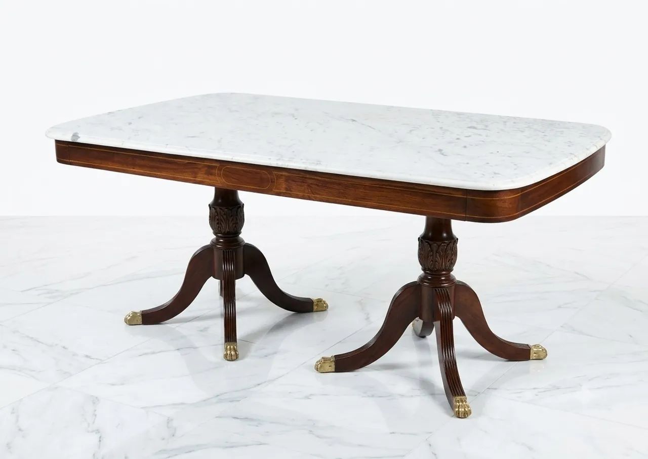Mesa de Jantar Tampo Marmore e Pés Abacaxi Duplo