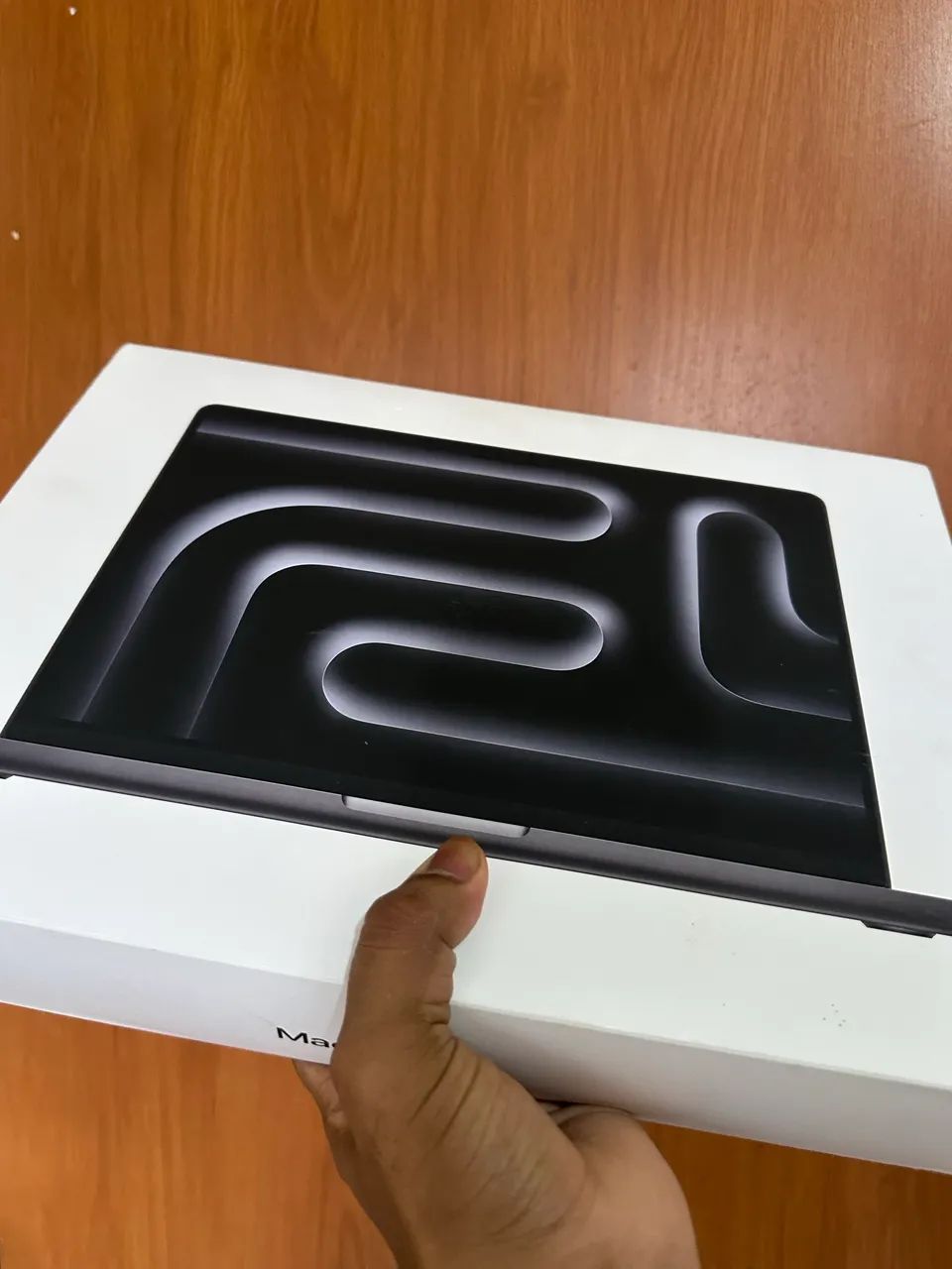MacBook Pro 2025 Pro M5  - Foto 2