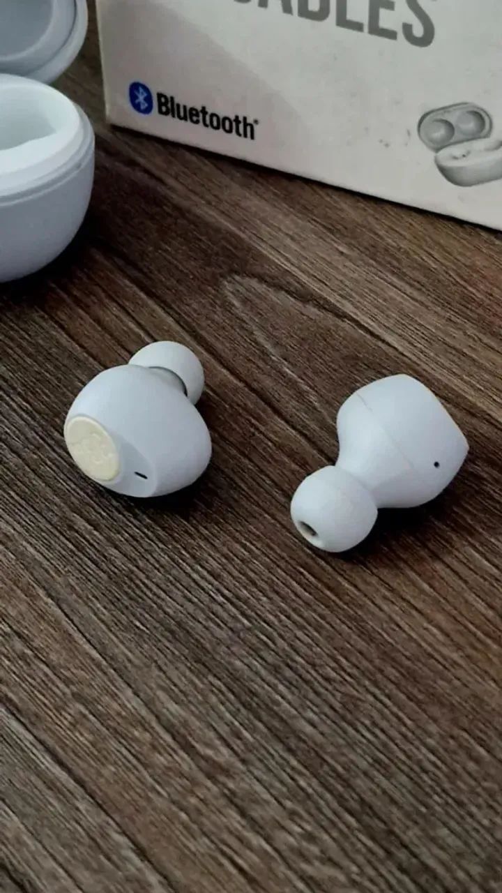 Fone De Ouvido JBL Tune 115tws Bluetooth Microfone Branco - Foto 2