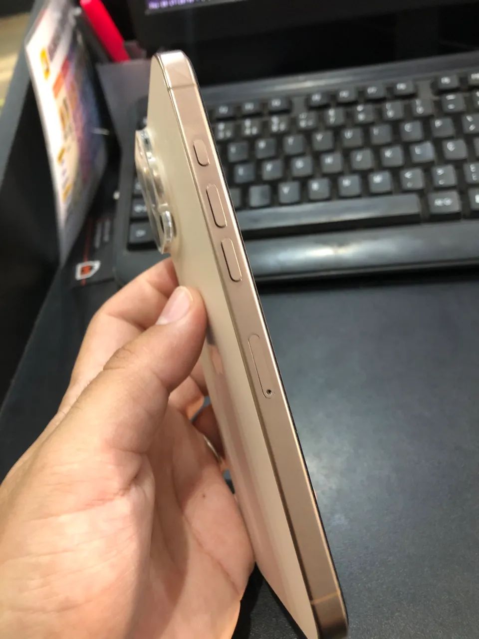 IPHONE 16 PRO MAX 512GB - Foto 3