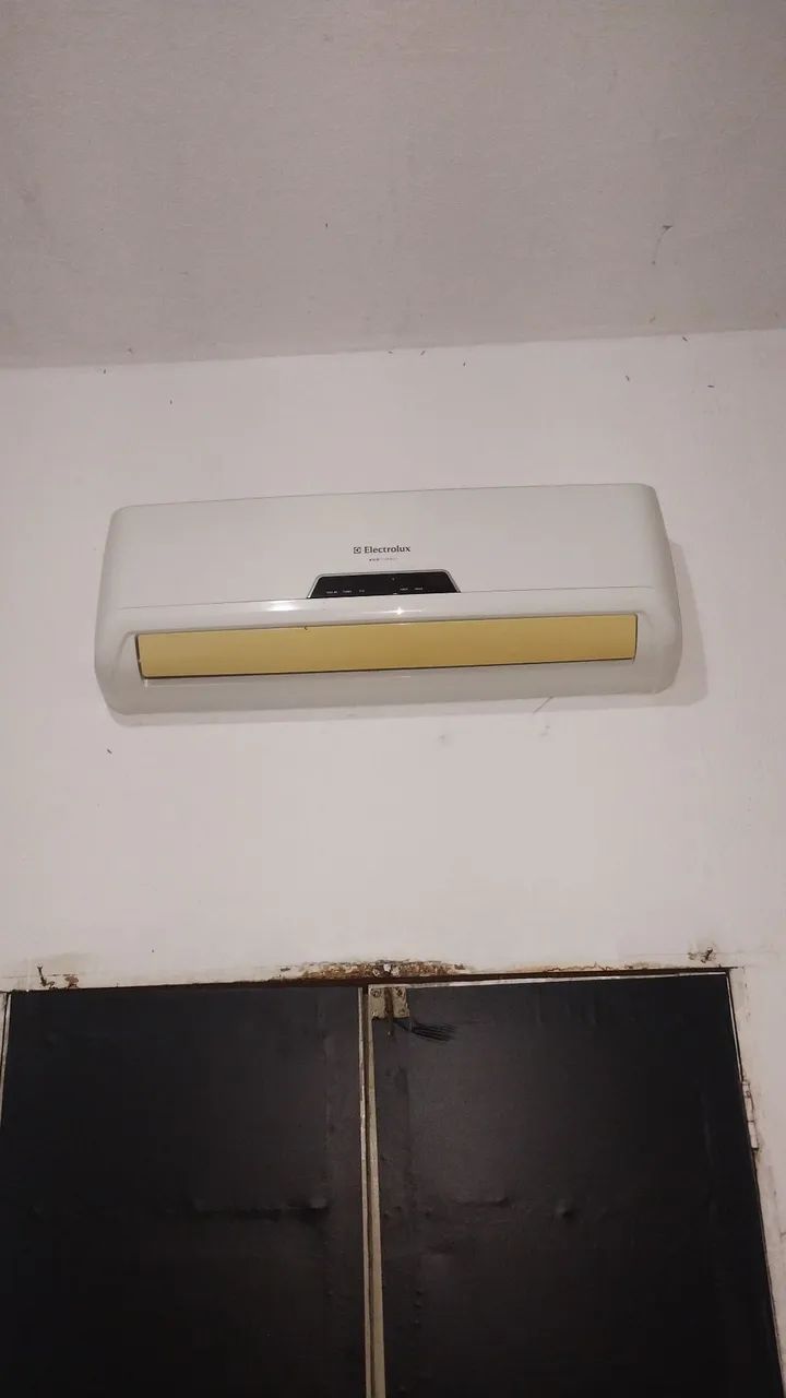 Vende - se 2 ar condicionado split de 9 mil btu - Foto 4