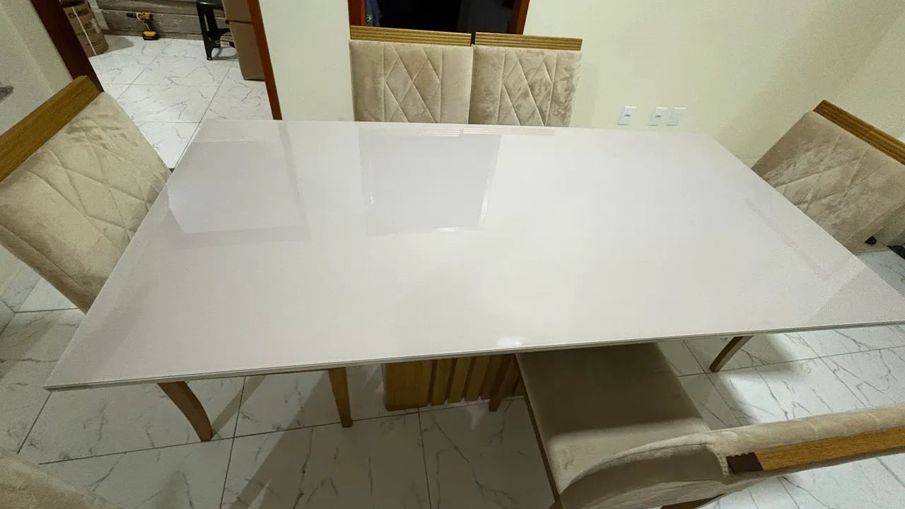 Mesa de 6 cadeiras 100% madeira  - Foto 3