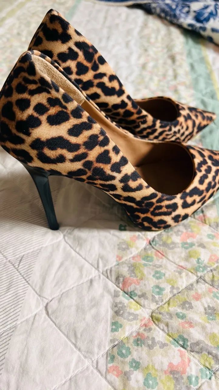 Scarpin Animal Print