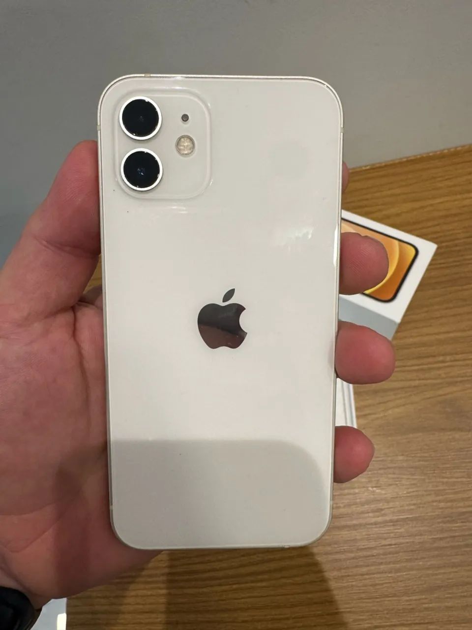 iPhone 12 excelente, nunca aberto.