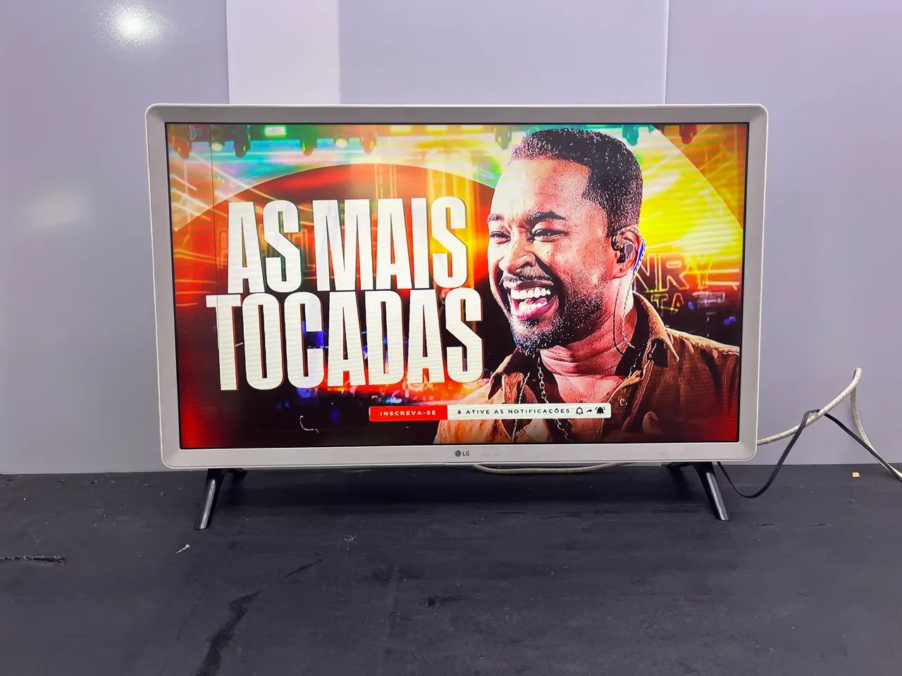 TV LG 32 SMART COMPLETA  - Foto 3