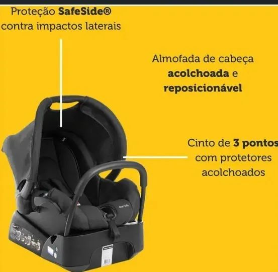 Carrinho de bebê com bebê conforto e base