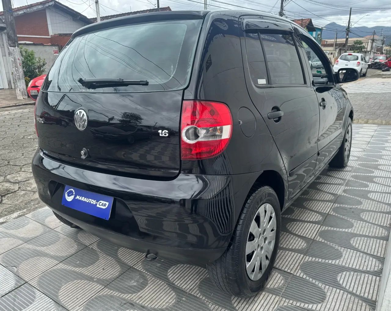 Volkswagen Fox Plus 1.6Mi/ 1.6Mi Total Flex 8V 4p, foto 7 de 15