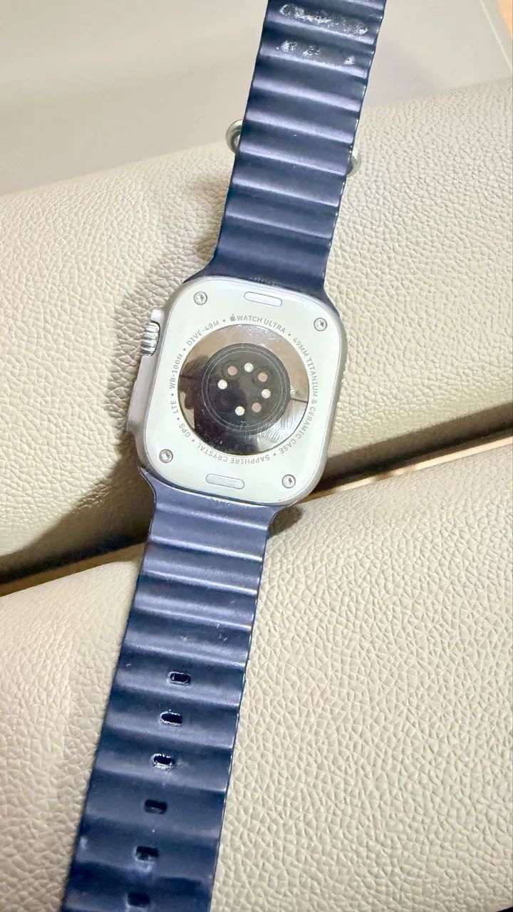 Apple Watch Ultra GPS + Celular - Foto 2