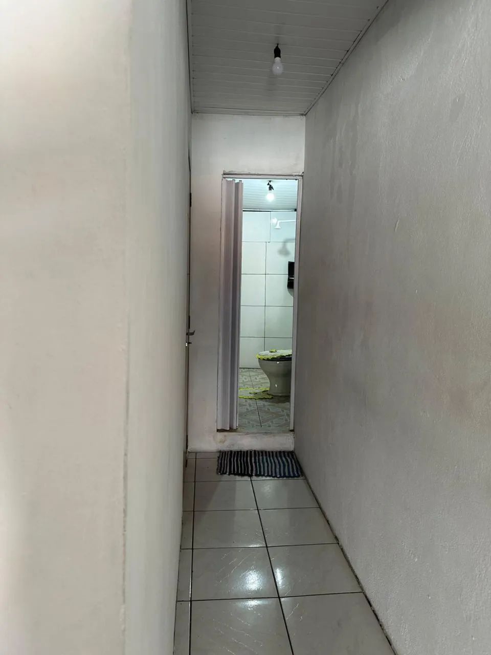 Kitnet independente de 1 quarto com pátio - Foto 2