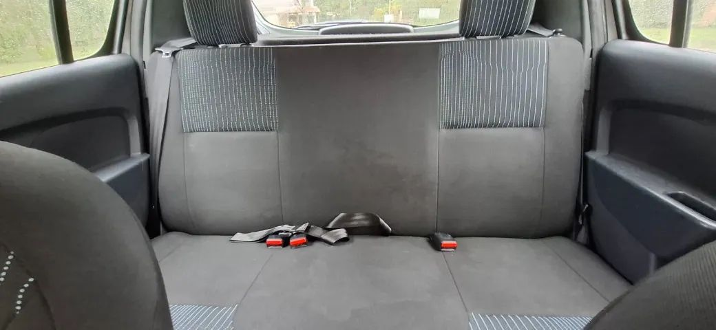 Renault Sandero Authentique Flex 1.0 12V 5P 2018 - Foto 2
